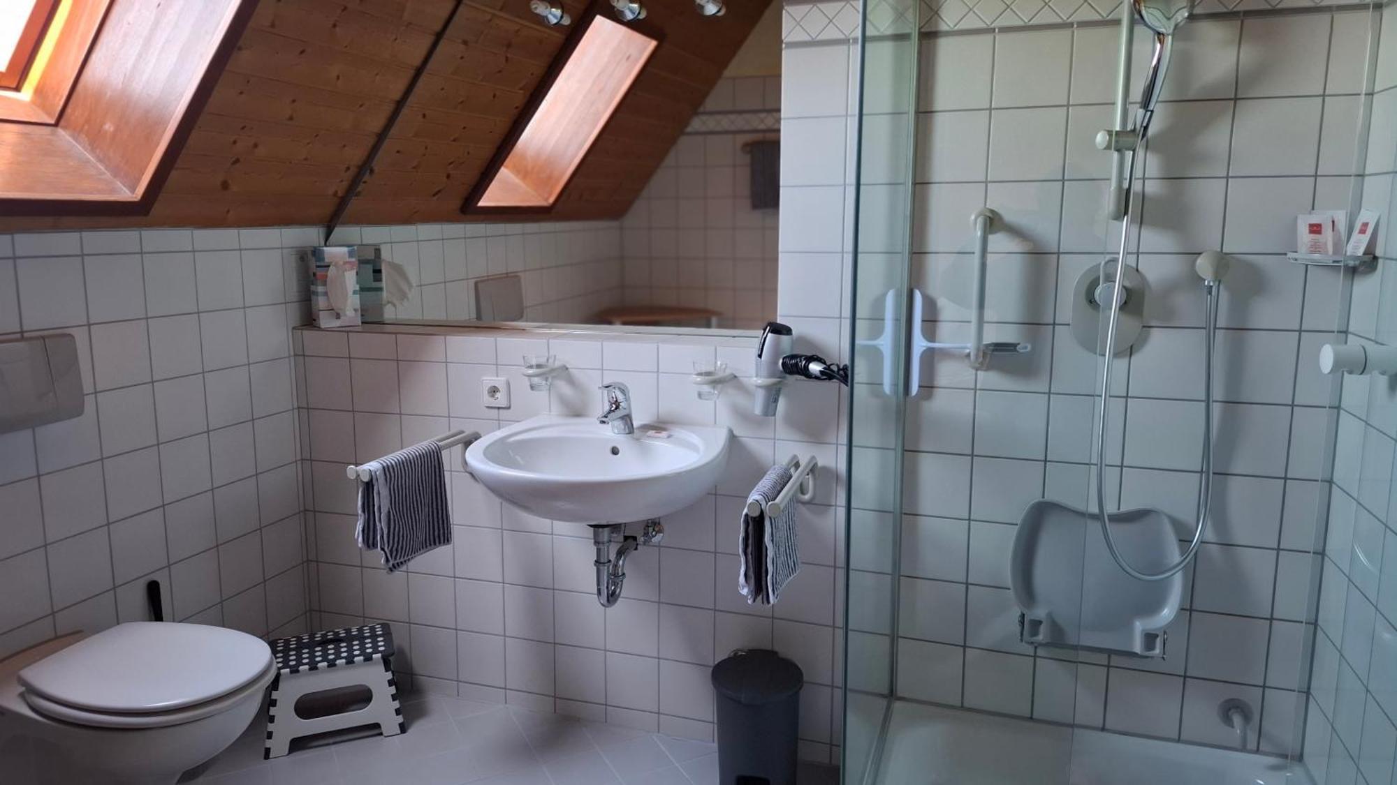 Hotel Klett B&B Langenargen Rum bild